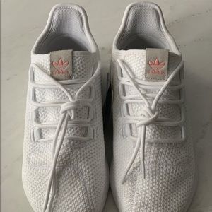 Tubular Shadow Sneakers W US 7